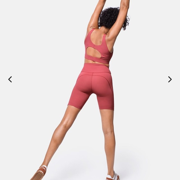 Outdoor Voices Lightform Shorts 7” - Picture 8 of 8